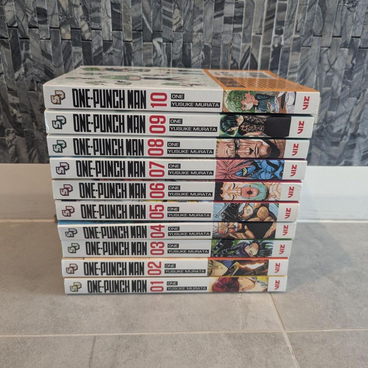 One punch man box set vol. 1 to 21